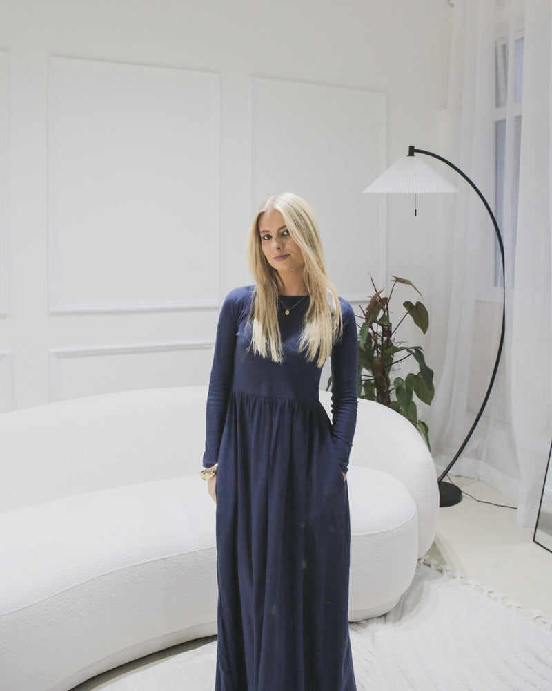 Navy standing front view - Amina petite long sleeve jersey maxi dress